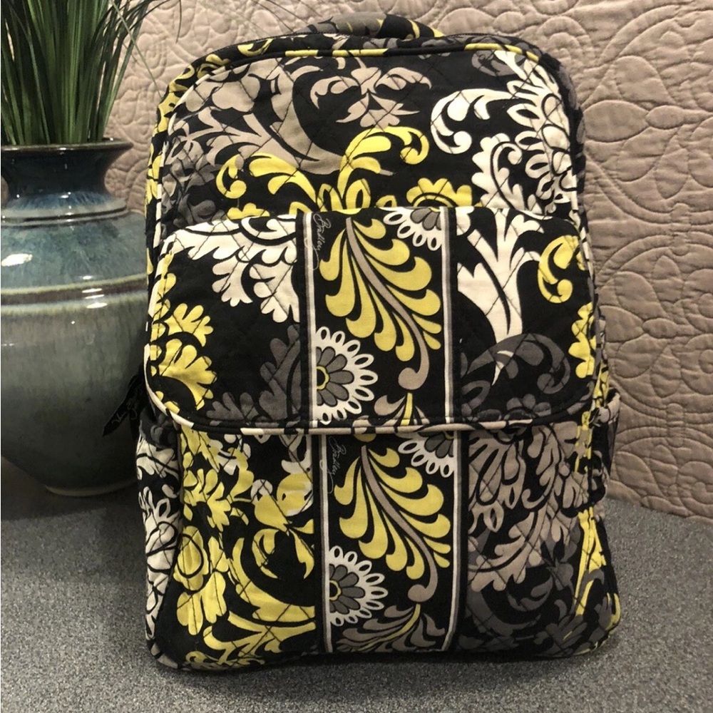 Vera Bradley Backpack Sm Quilted Cotton Zip Yellow Floral “Baroque” 2010 12x9x4 - Picture 3 of 15